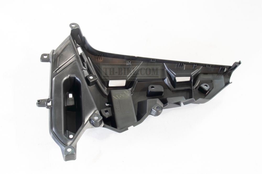 64442-MKP-J80. COWL B, L. SIDE