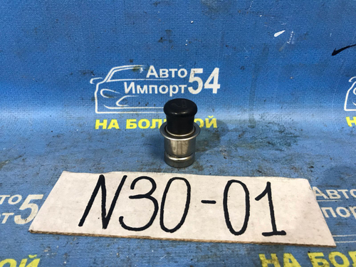 Прикуриватель NISSAN R'NESSA 1997-2001