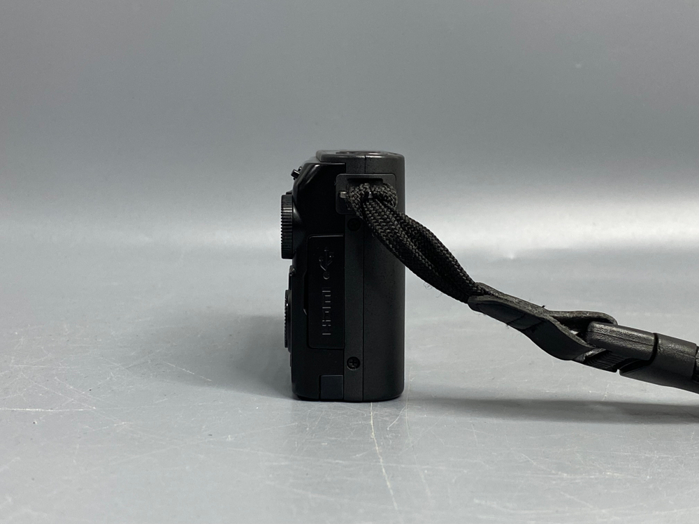 Nikon 1 J2 kit 11–27,5mm 2.400 Кадров