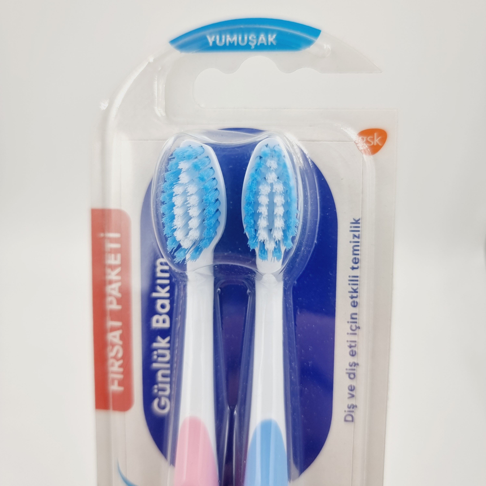 Sensodyne набор зубных щеток (розовая и голубая) для чувствительных зубов, мягкая (из Турции)