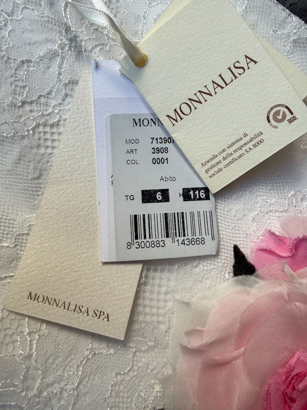Новое кружевное платье Monnalisa, 116