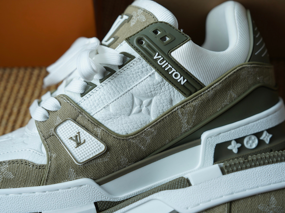 Кроссовки LV Trainer