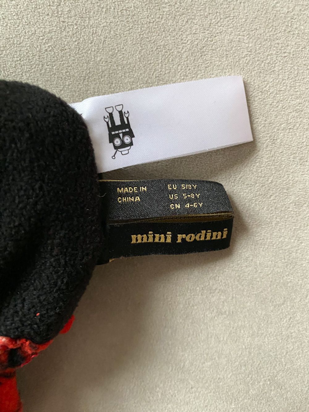 Новые варежки Mini Rodini, 128