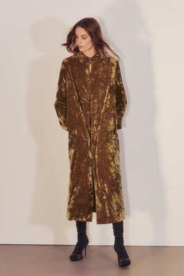 ZARA ПАЛЬТО ИЗ БАРХАТИСТОЙ ТКАНИ С КЛЕВАНТАМИ — ZW COLLECTION, ЗОЛОТИСТЫЙ