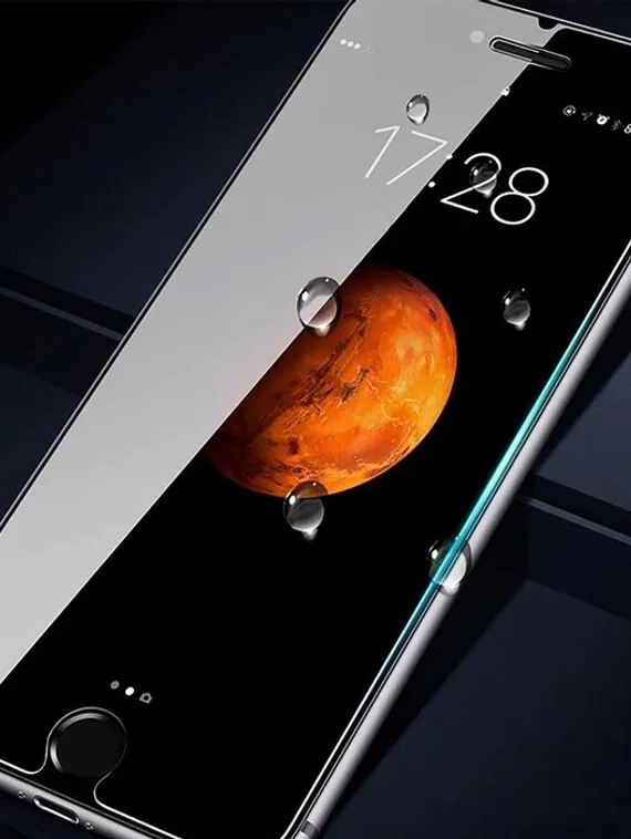 Защитное стекло 2.5D LuazON для iPhone 6 Plus/6S Plus (5.5"), полный клей