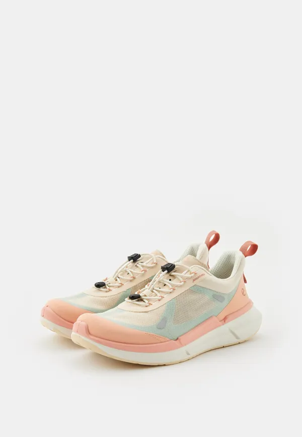 Кроссовки женские ECCO BIOM 2.2 W