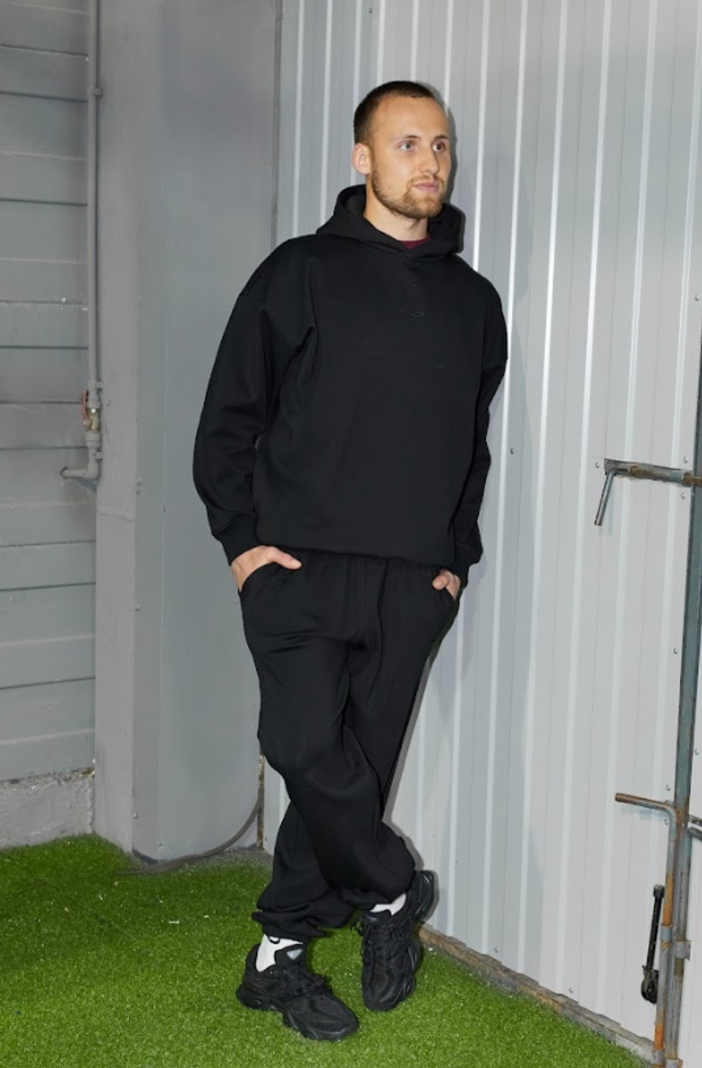 Джоггеры "Black on black" черные