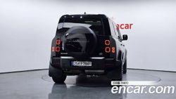 Land Rover Defender 110 D250 SE — 2022
