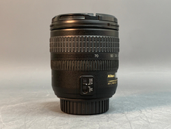 Nikon 18-70mm 3.5-4.5G ED-IF AF-S DX Zoom Nikkor, внутри немного пыли