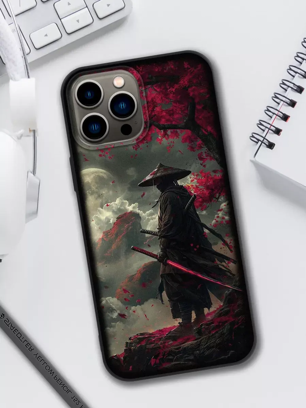 Чехол на iPhone 14 Pro Max с принтом