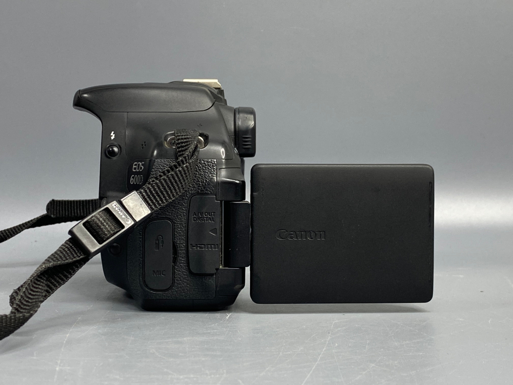 Canon 600D Body 76.400 Кадров
