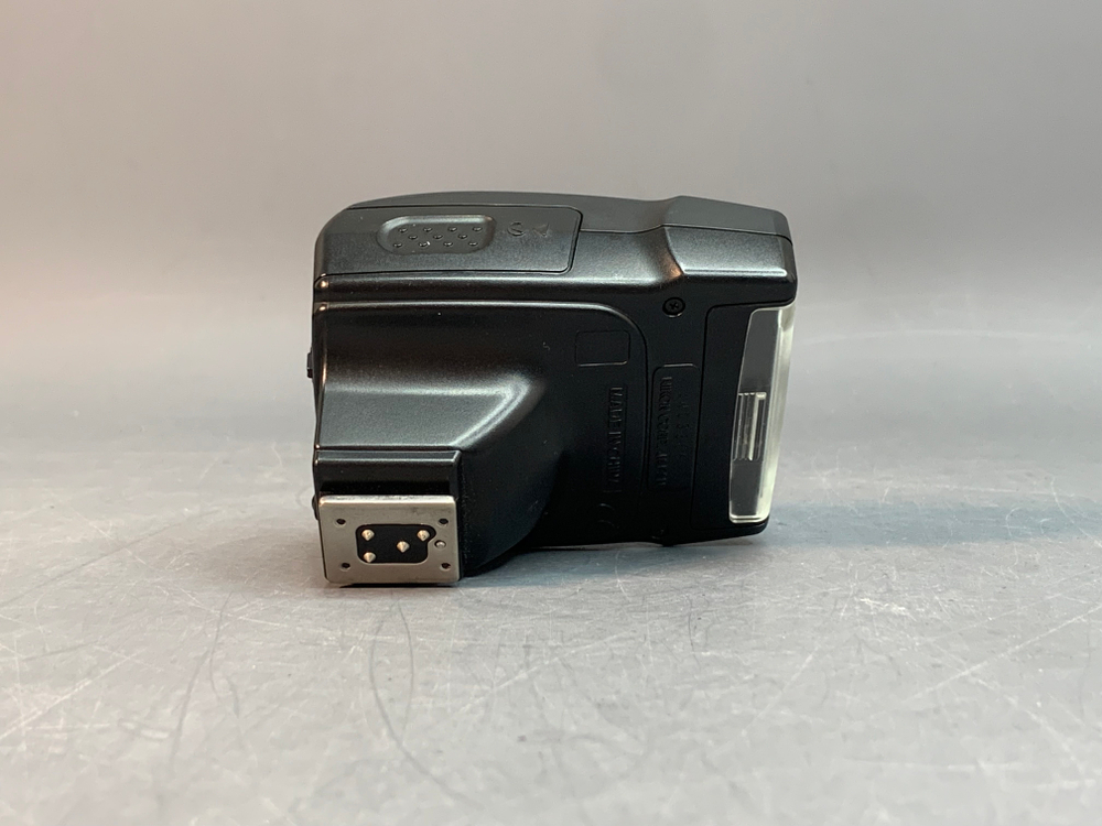 Nikon Speedlight SB-400