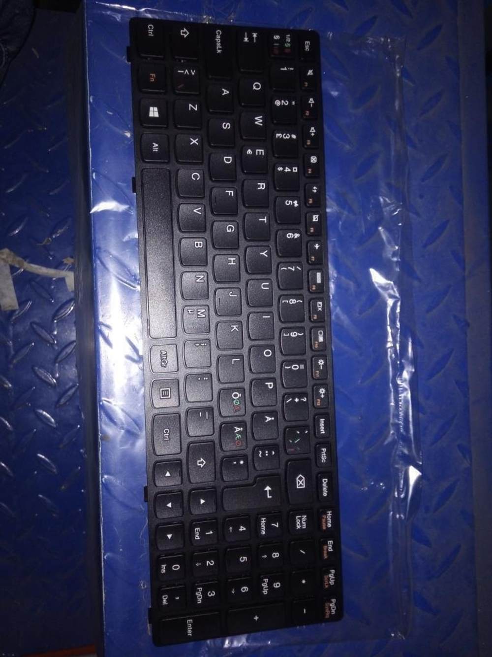 Клавиатура для ноутбука Lenovo G500/G505/G700/G710/G510/G510s английская, черная (25210912), оригинал