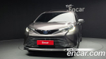 Toyota Sienna 2.5 Hybrid AWD — 2023