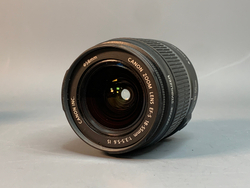 Canon EOS Rebel T2i kit 18-55mm f/3.5-5.6 IS 12.616 Кадров