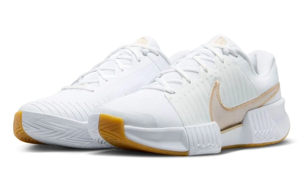 Теннисные кроссовки Nike Zoom GP Challenge Pro - white/lt orewood brown/summit white