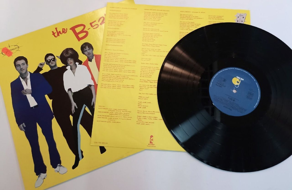 Винтажная виниловая пластинка The B-52's Play Loud (Germany 1979)