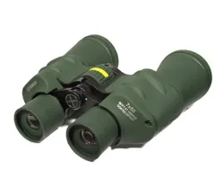 Бинокль Sturman 7x50 зелёный, наклонный вид, логотип Sturman