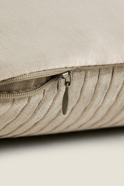 ZARA HOME БАРХАТНЫЙ ЧЕХОЛ ДЛЯ ДЕКОРАТИВНОЙ ПОДУШКИ, ЗЕЛЕНОВАТЫЙ