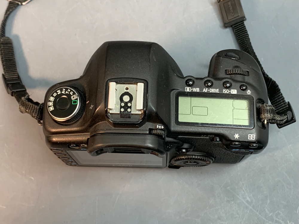 Canon EOS 5D Mark II перегревается плата