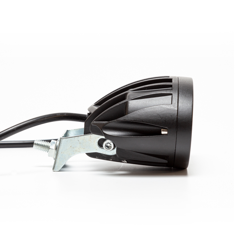 AE20OV-2LED-HC Фара светодиодная дополнительная, овальная 96*71*80, направленный свет, 2 диода, крепление по центру, 20 Вт, 10-30 В