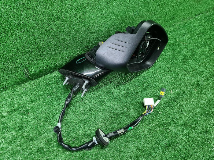 Зеркало правое Geely Tugella (2019-н.в.) 16 контактов