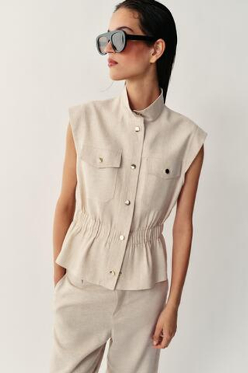 ZARA ЖИЛЕТ С КАРМАНАМИ И ЛЬНОМ, СВЕТЛО-БЕЖЕВЫЙ