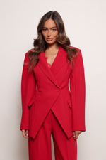 Жакет приталенный красный