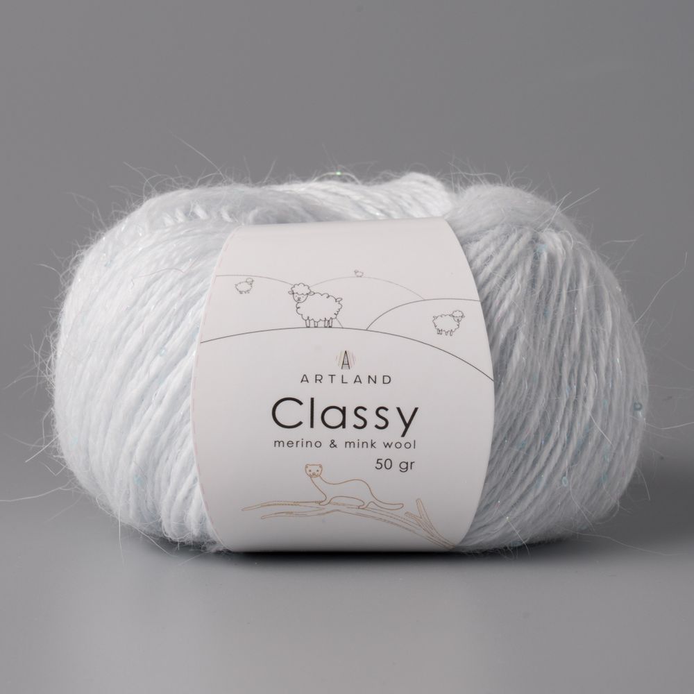 Classy, пряжа с люрексом и пайетками, шелк-5%, мериносовая шерсть-20%, нейлон-30%, норка-45%, 50 гр, 240 м, нежно-голубой