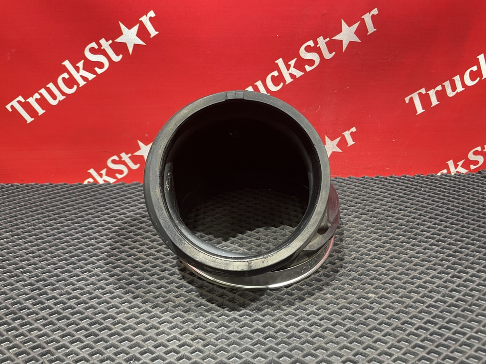 Патрубок воздушного фильтра 2020г.