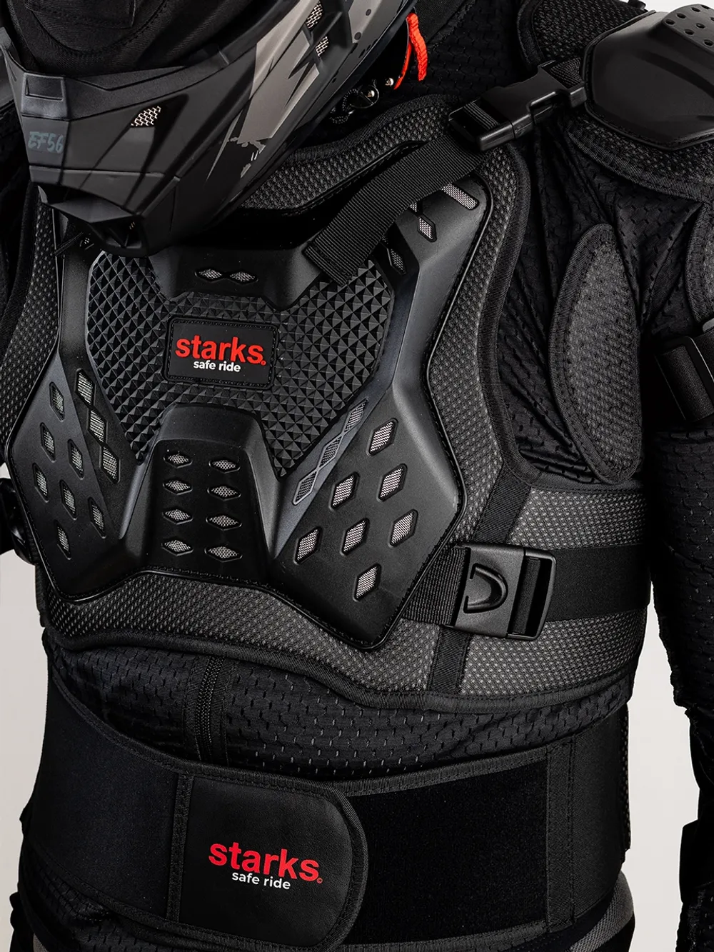 Body Armor Solid Chest / Черный