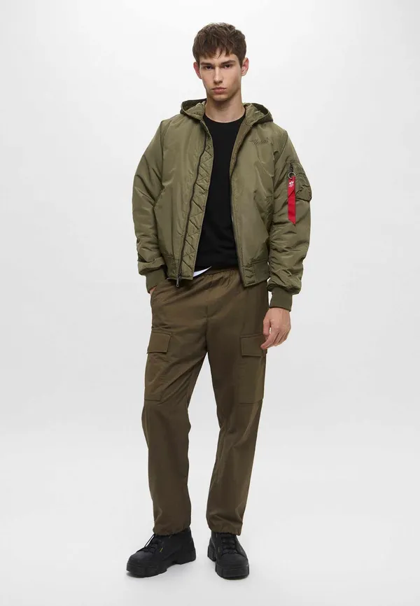 Куртка утепленная мужская ALPHA INDUSTRIES MA-1 HOODED RELAXED FIT FLIGHT JACKET (OXFORD LOGO)