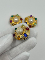 Накладка на пуговицу с разноцветными вставками NONY