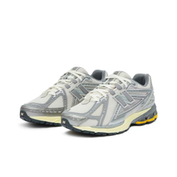 New Balance 1906R "Light Grey"