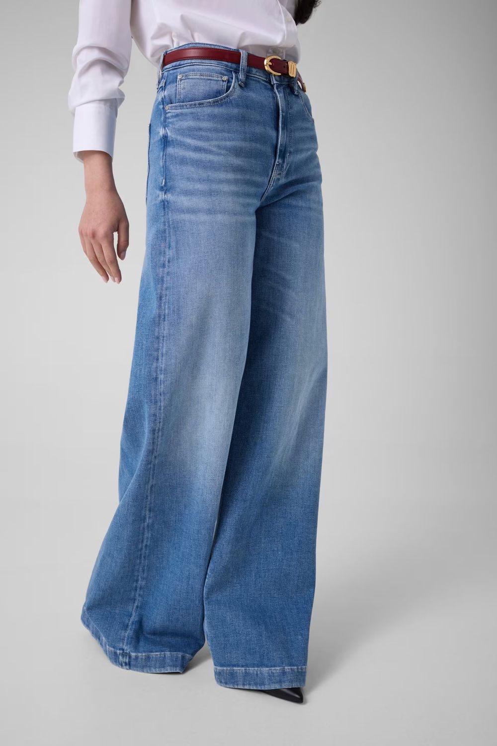 Джинсы WIDE LEG женские  GUESS