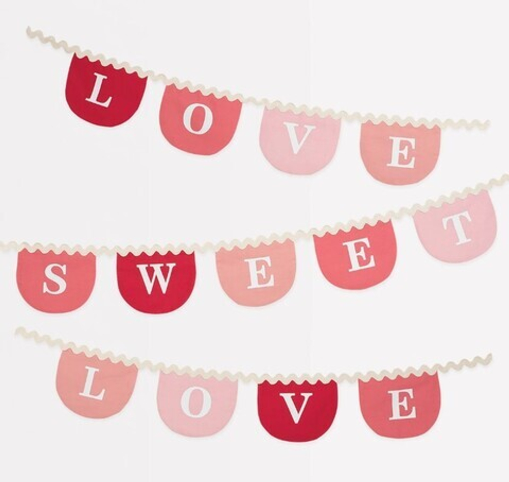 Гирлянда текстильная "Сладкая любовь" [Love Sweet] 3,7 м