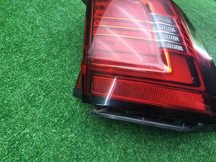 Фонарь правый внешний Volvo V90 2 (2020-н.в.)