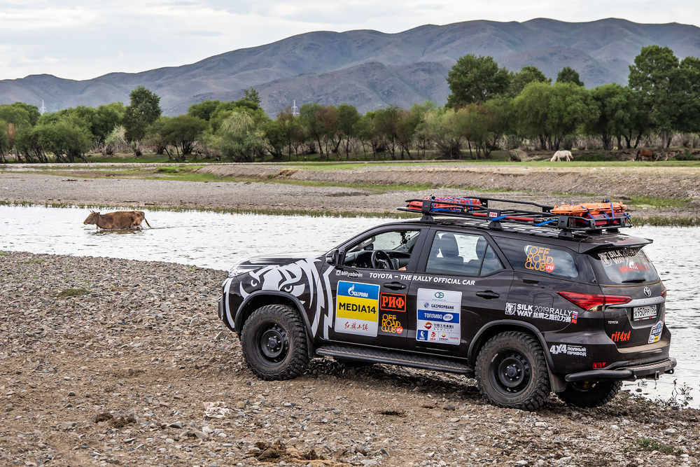 Багажник экспедиционный (корзина) 1200х2100 мм для Toyota Fortuner 2015+ РИФ