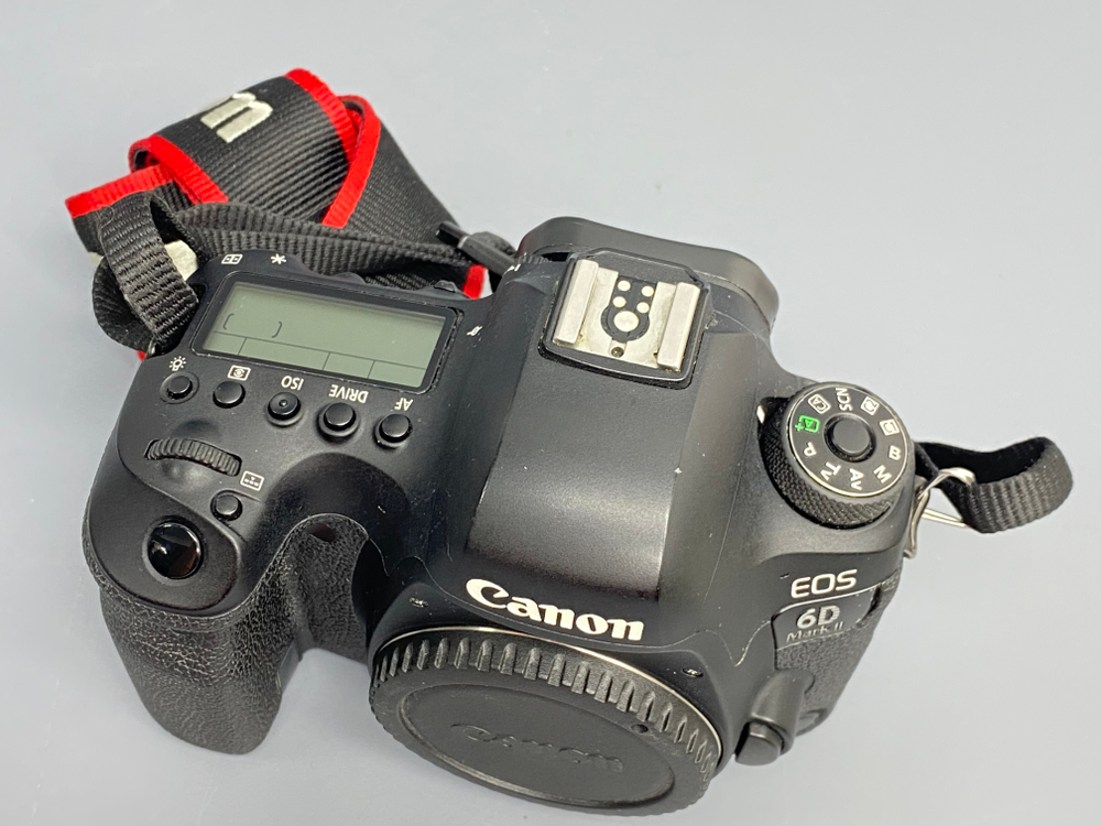 Canon 6D Mark II 210.000 кадров