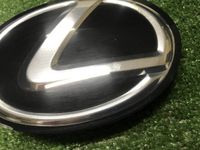Эмблема решетки радиатора Lexus RX 3 AL10 (08-12)
