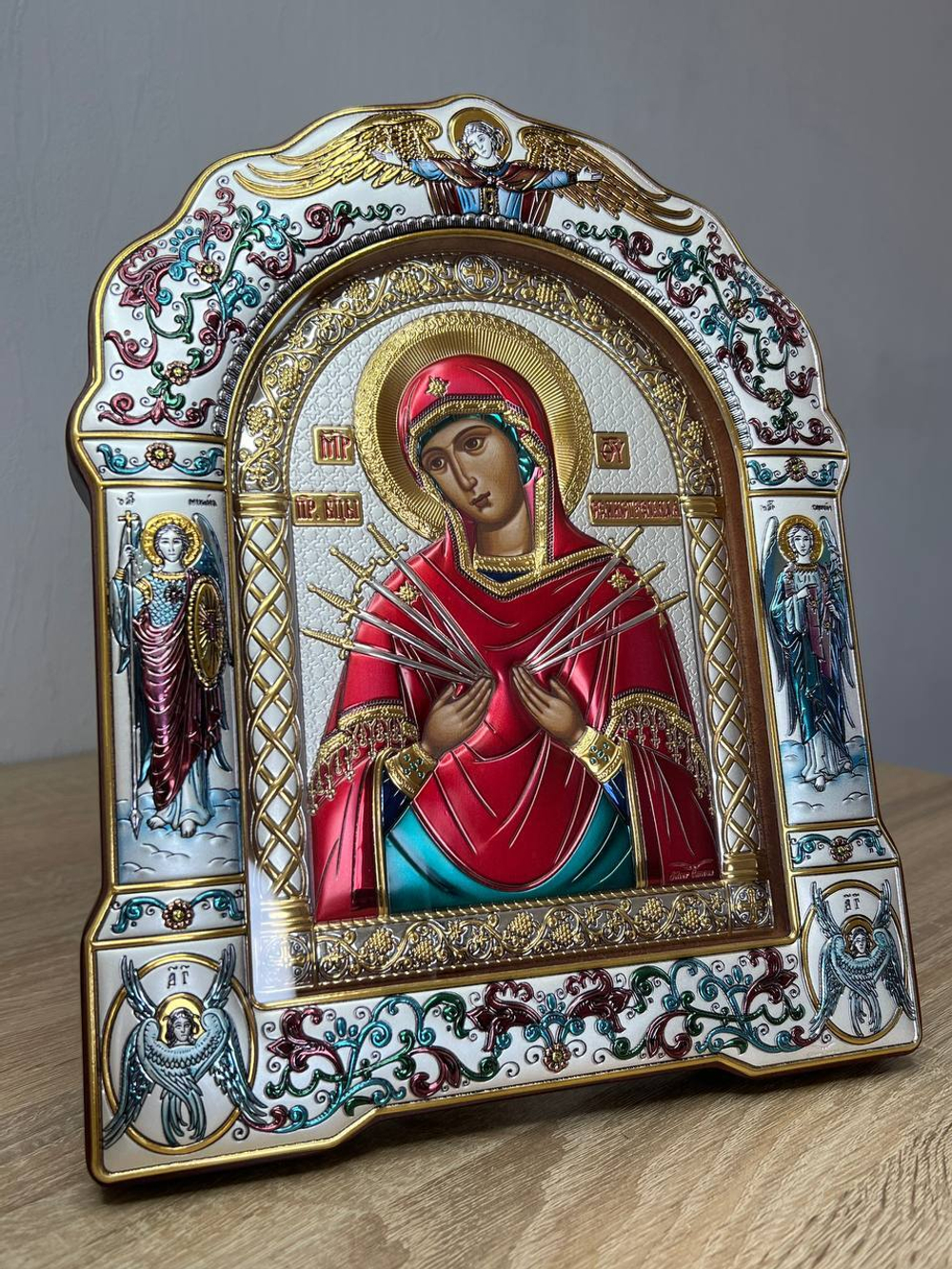 Семистрельная БМ, икона арочная с рамкой под стеклом, красное дерево, эмаль 206х270
