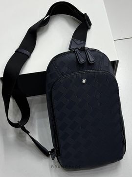 Сумка-слинг тёмно-синяя от Montblanc BP5-092490