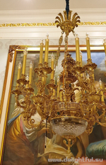 Латунная люстра