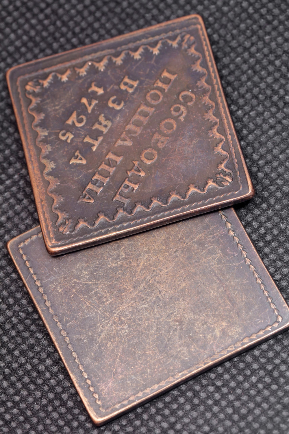 Бородовой знак 1725 года Петр 1. Ромб. Квадрат. Жетон. Копия медь патина