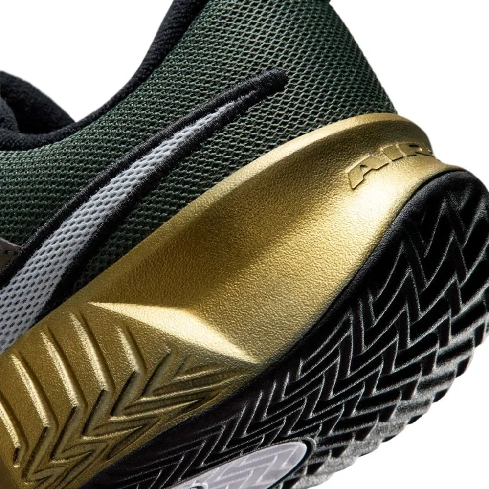 Теннисные кроссовки Nike Zoom GP Challenge Pro Clay Premium - camo green/metallic gold/black/pure platinum