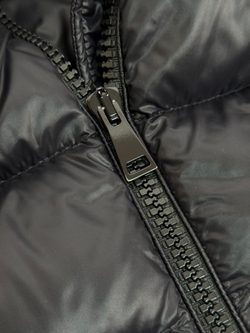 Пуховик Moncler