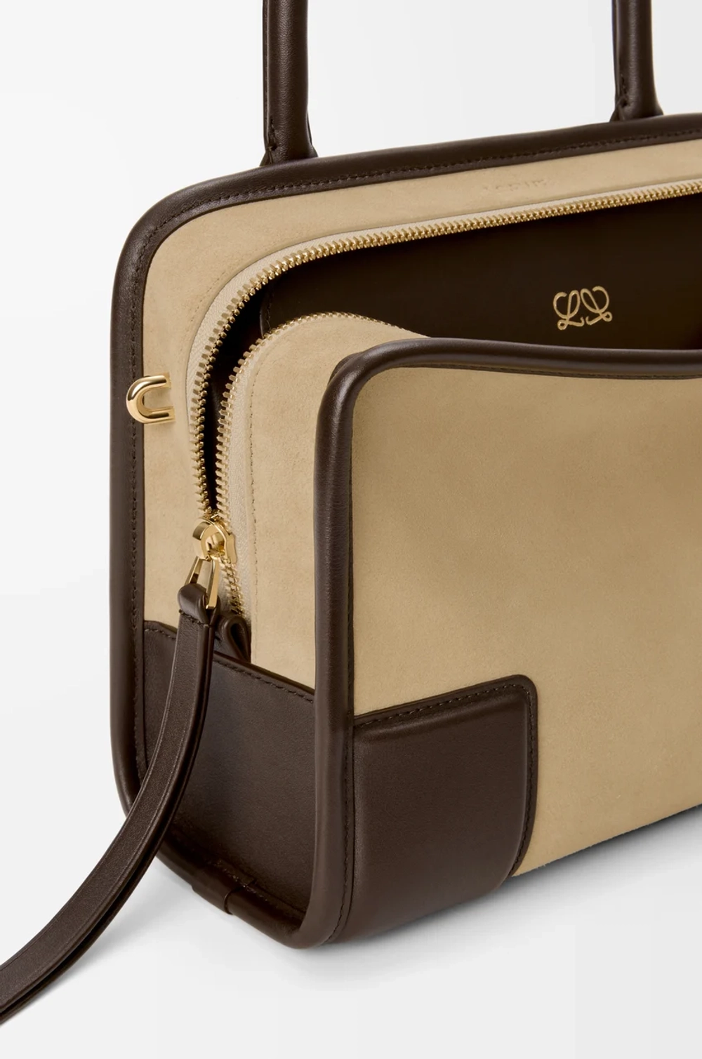 Loewe Маленькая сумка Amazona 180 из мягкой телячьей кожи, шоколадный
