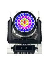 LM3740-W-IP — вращающаяся голова Wash 37×40 Вт RGBL с RGB-подсветкой и зумом 4°–60° IP65