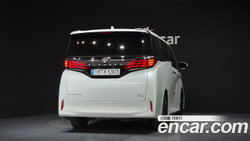 Toyota Alphard 2.5 HEV Executive AWD — 2024