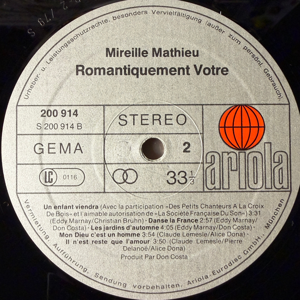 Mireille Mathieu ‎– Romantiquement Votre...Un Enfant Viendra (Германия 1979г.)